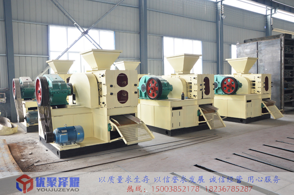 壓球機(jī)設(shè)備